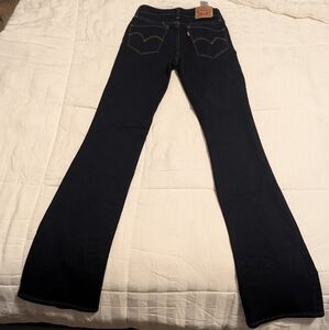 Levi's boot cut jeans